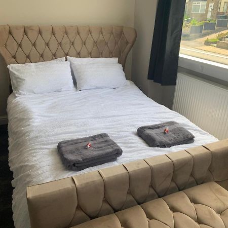Modern 3 Bedroom Luxury Home With Private Drive Idle 外观 照片